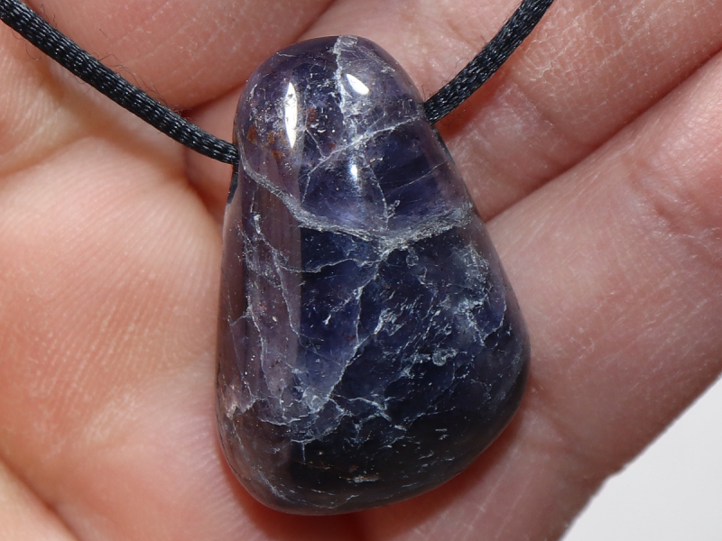 iolite with cord or silver 925