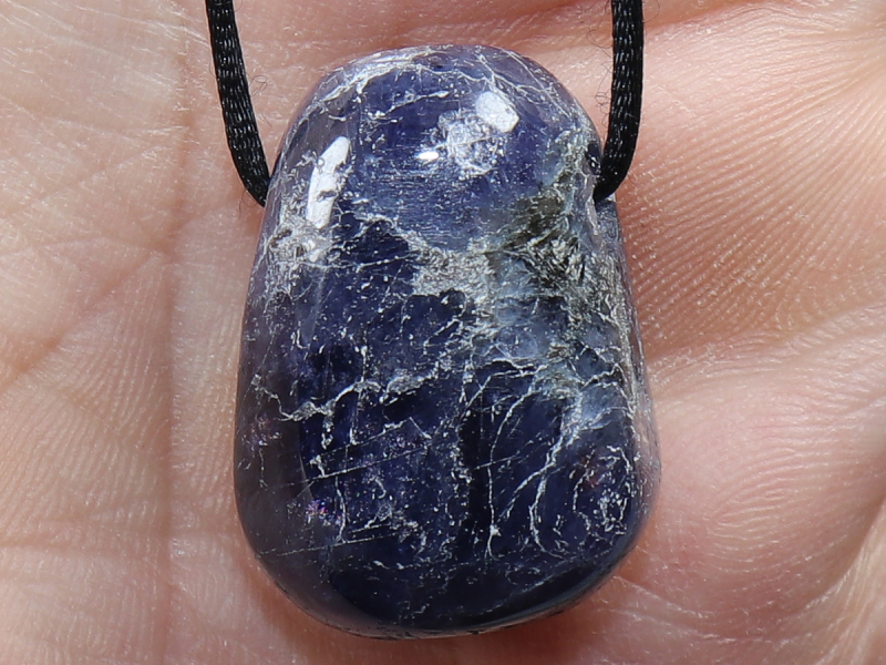 iolite with cord or silver 925