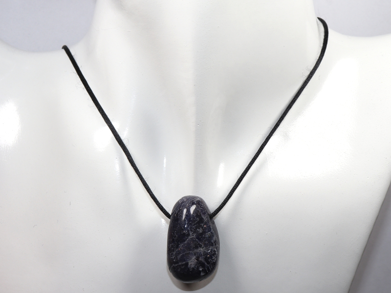 iolite with cord or silver 925