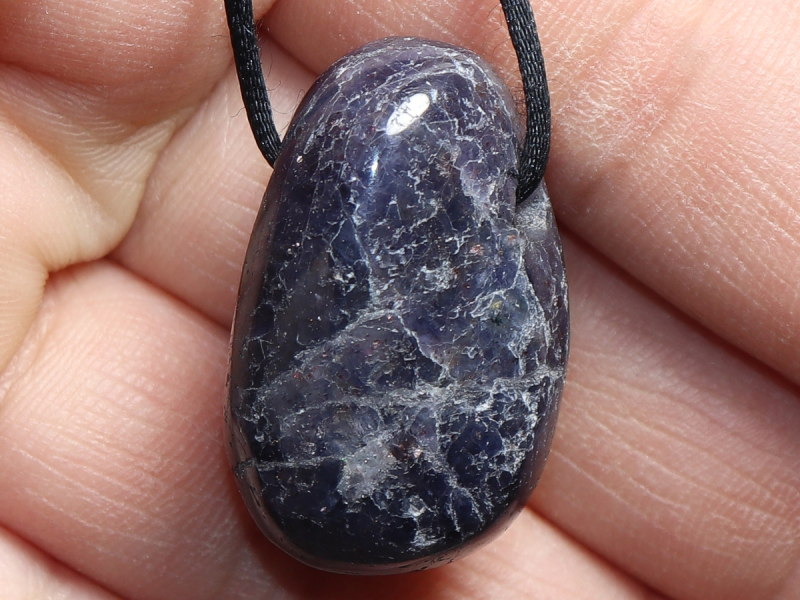 iolite with cord or silver 925