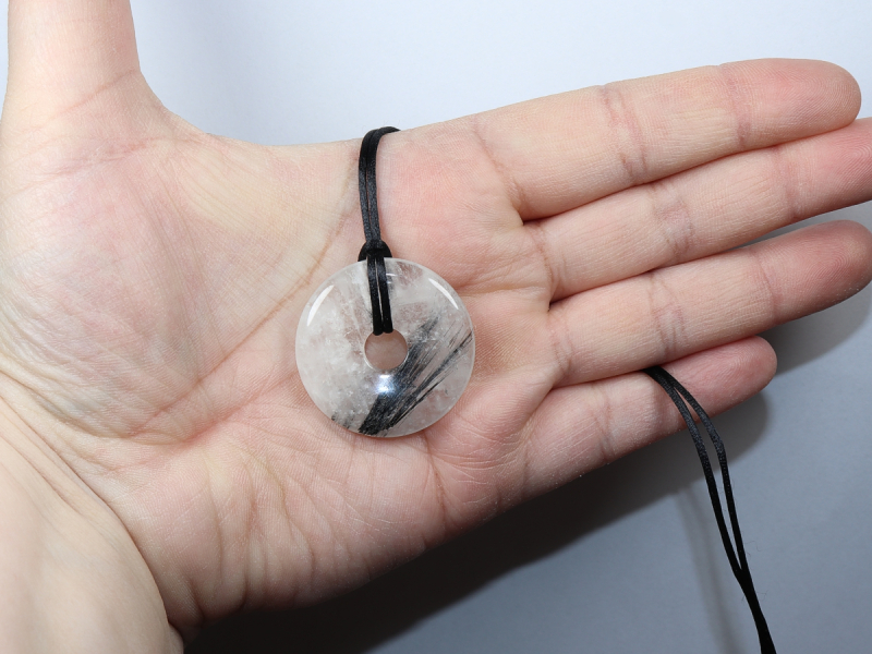 Turmalinquarz mit Band