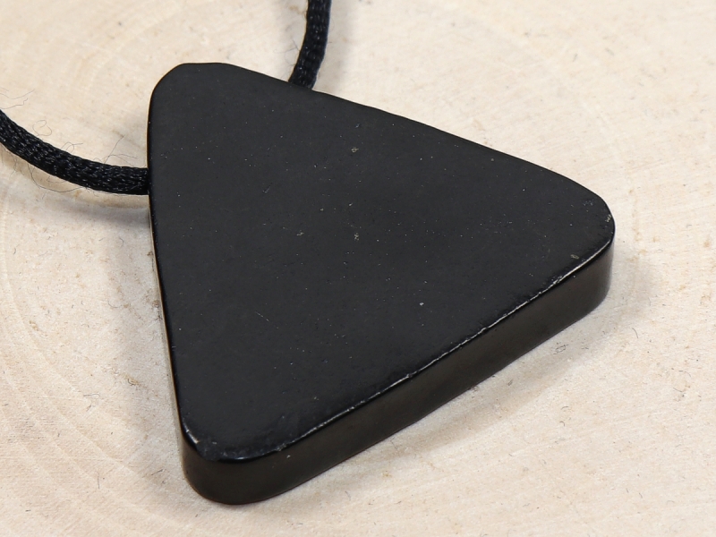 shungite with cord or silver 925