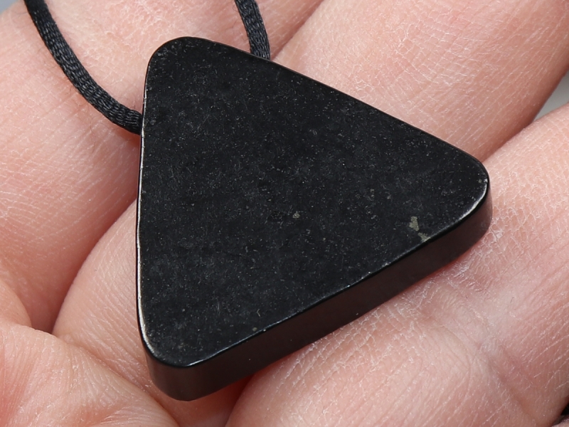 shungite with cord or silver 925