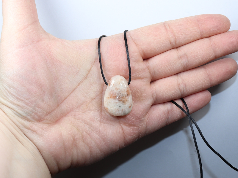 sunstone with cord or silver 925
