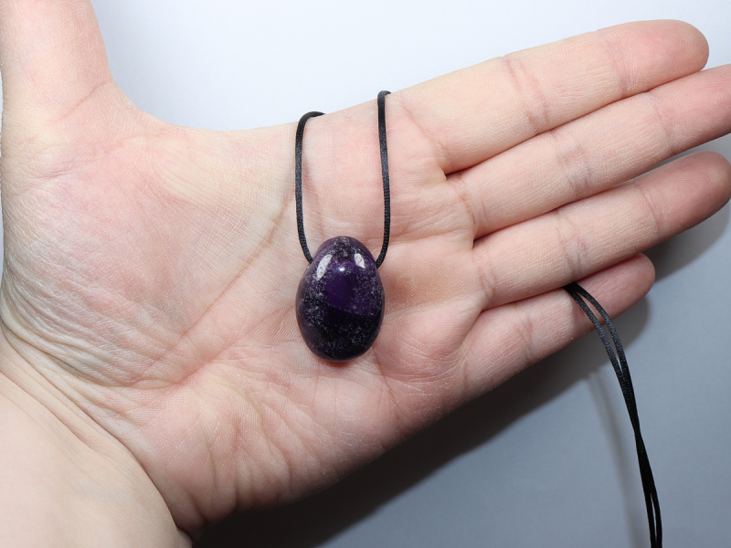 amethyst with cord or silver 925