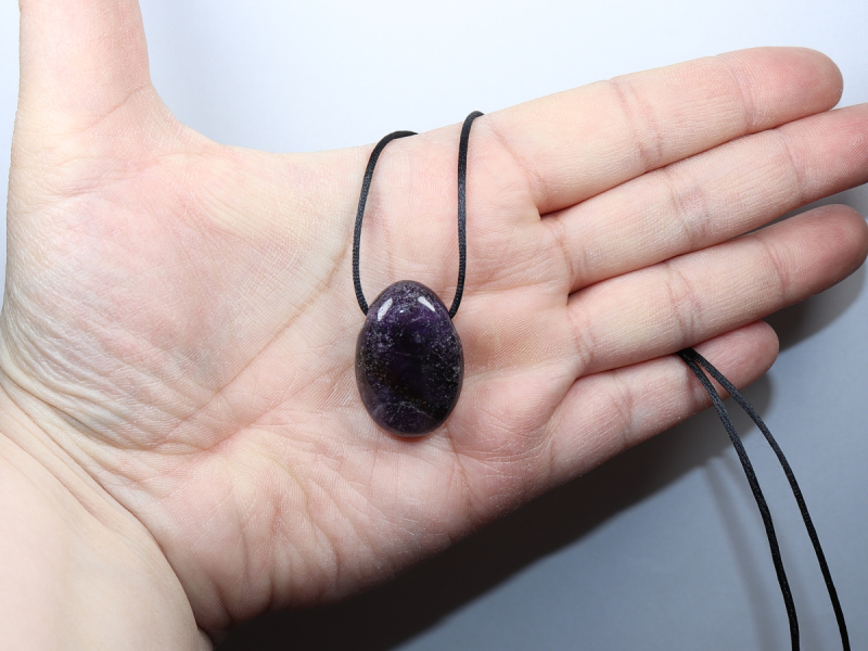 amethyst with cord or silver 925