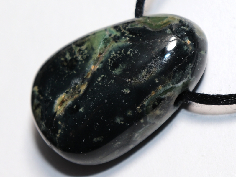 kambaba rhyolite with cord or silver 925