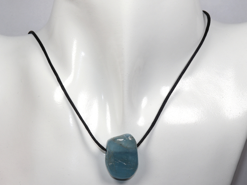 aquamarine with cord or silver 925