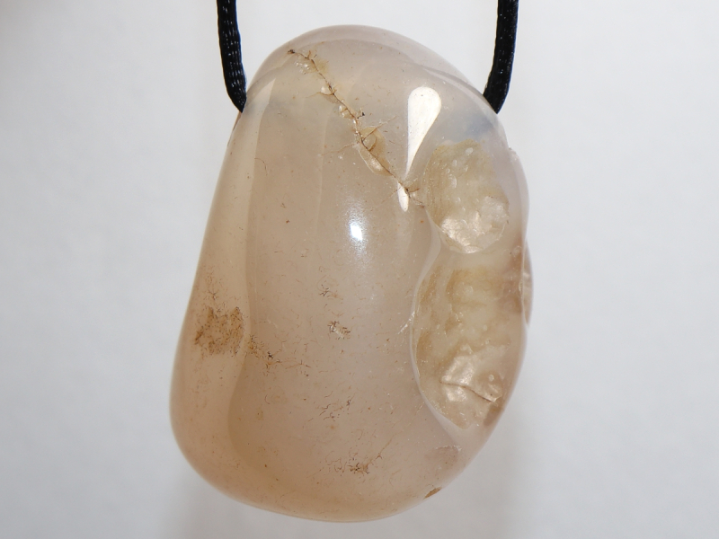 rosa Chalcedon mit Band oder Silber 925