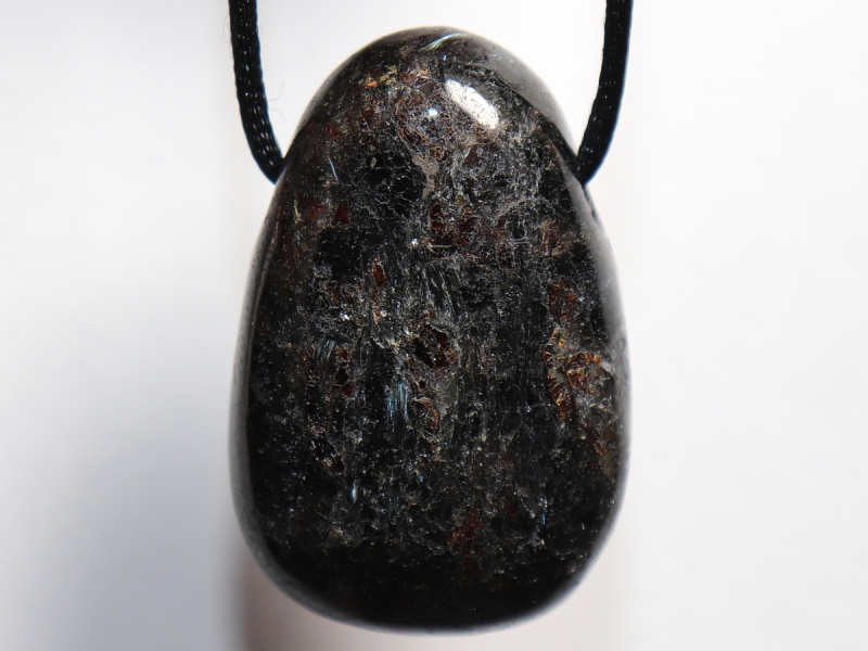 Cummingtonit mit Band oder Silber 925