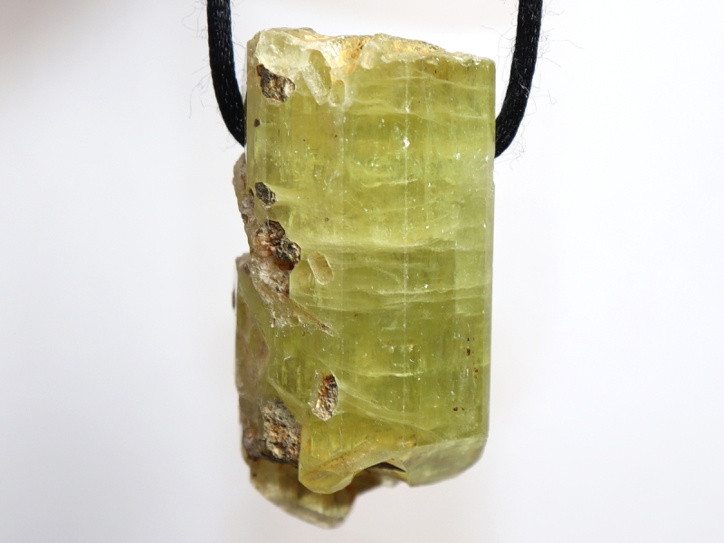 apatite with cord or silver 925