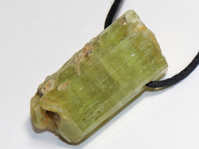 apatite with cord or silver 925
