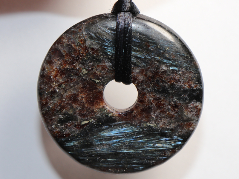 anthophyllite with cord