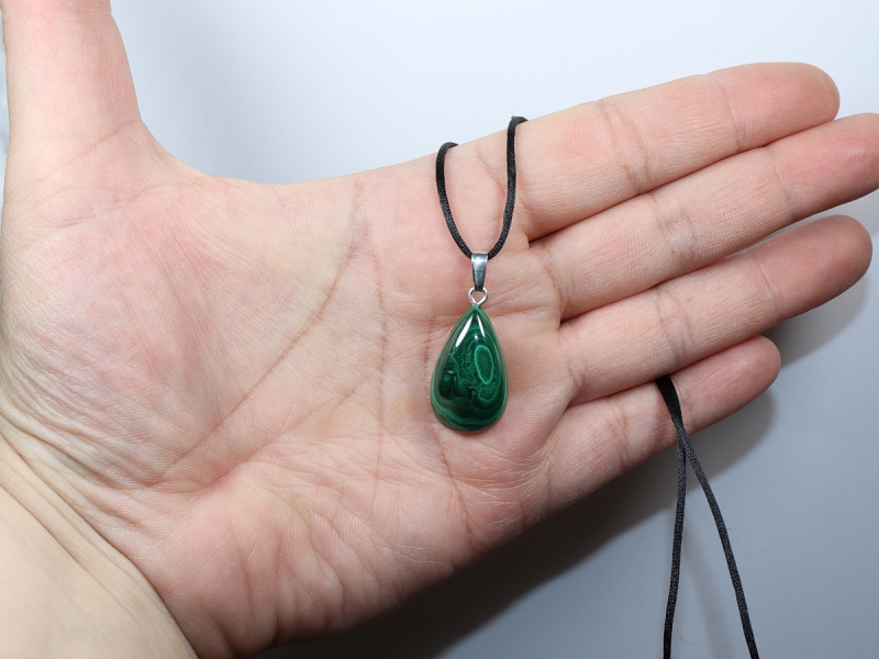 malachite with cord or silver 925