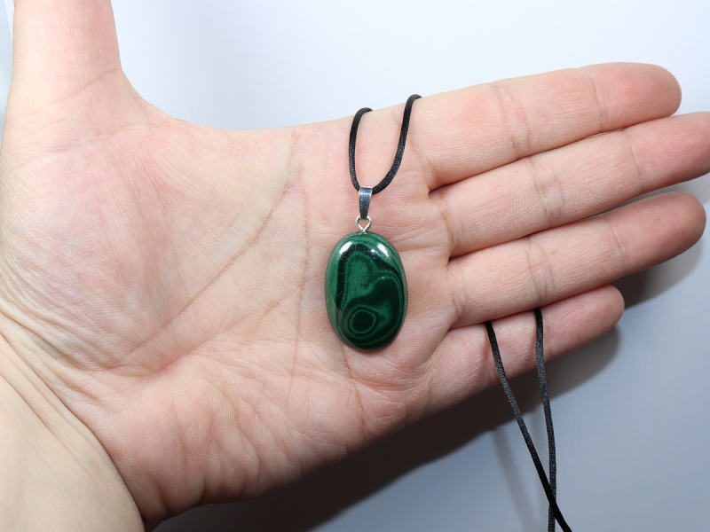 malachite with cord or silver 925