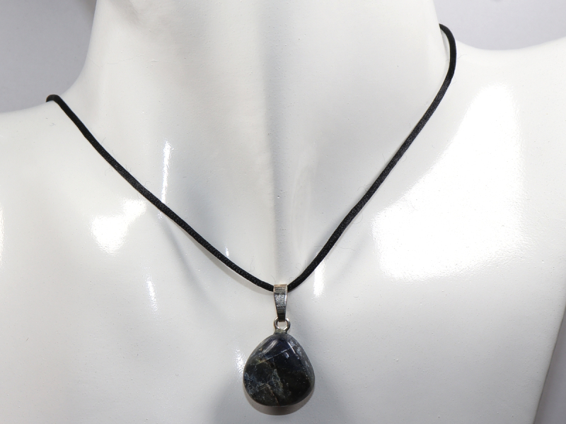 Saphir mit Band oder Silber 925