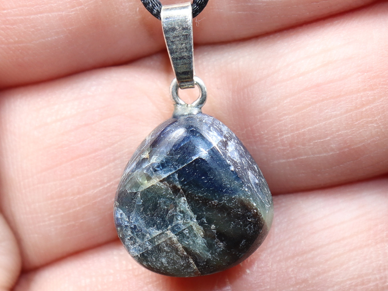 Saphir mit Band oder Silber 925