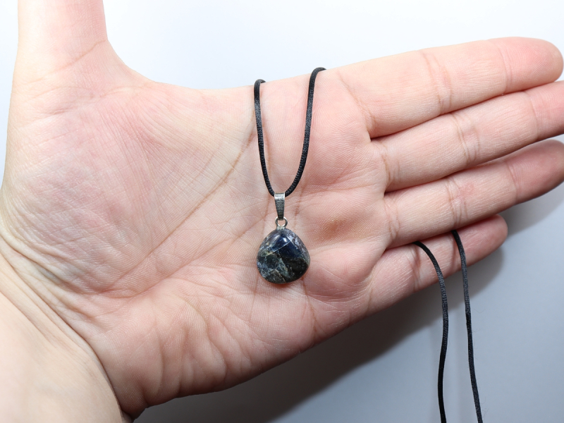 Saphir mit Band oder Silber 925