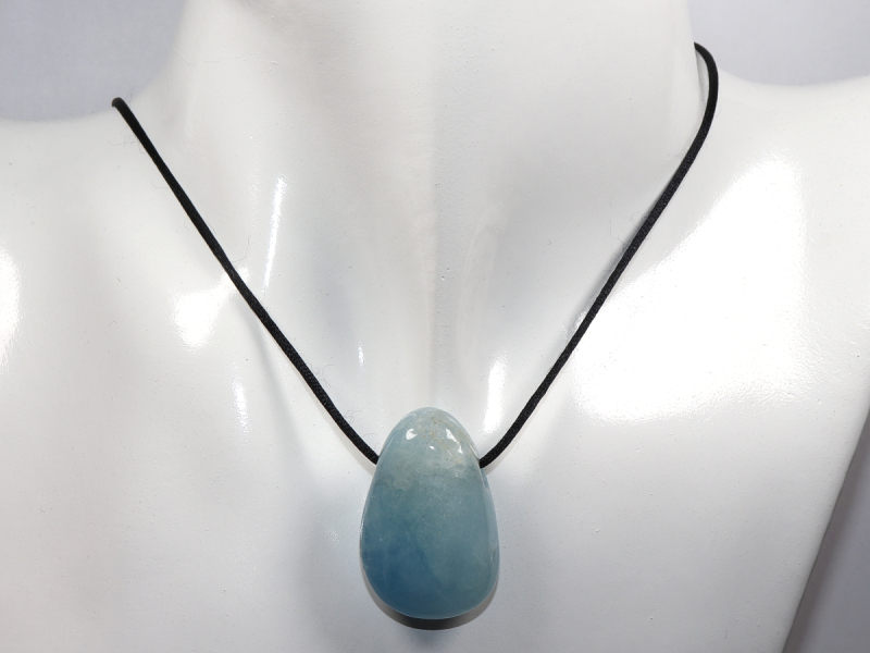 Aquamarin mit Band oder Silber 925