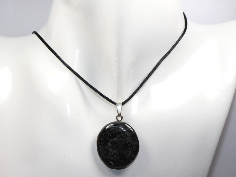 anthophyllite with cord or silver 925