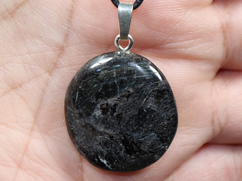 anthophyllite with cord or silver 925