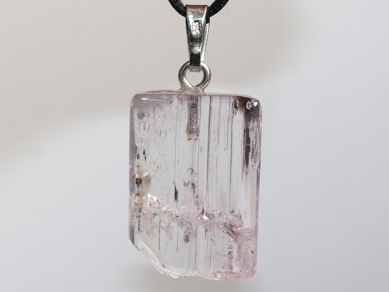 kunzite with cord or silver 925
