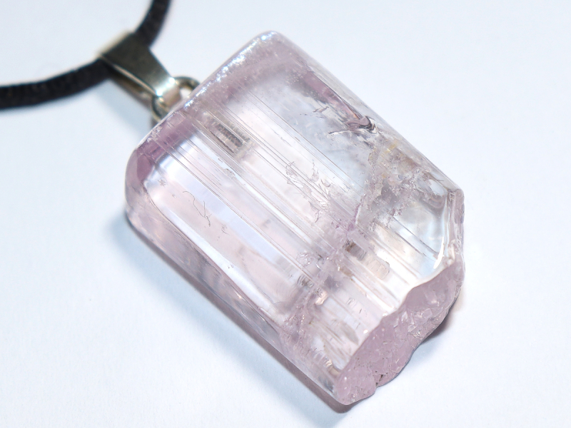kunzite with cord or silver 925