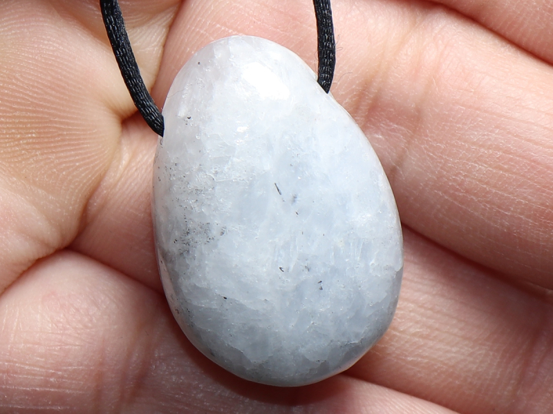 blauer Calcit mit Band oder Silber 925