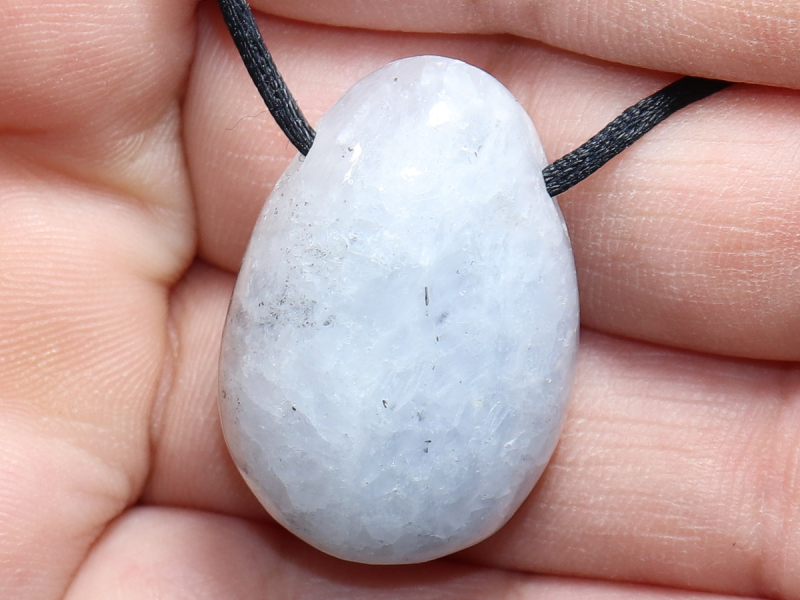 blauer Calcit mit Band oder Silber 925