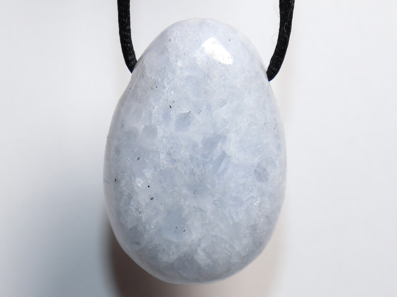 blauer Calcit mit Band oder Silber 925
