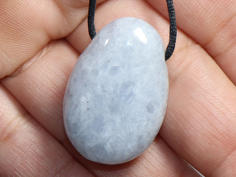 blauer Calcit mit Band oder Silber 925