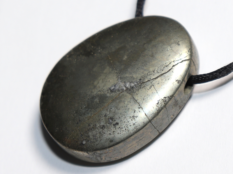 Pyrit mit Band oder Silber 925