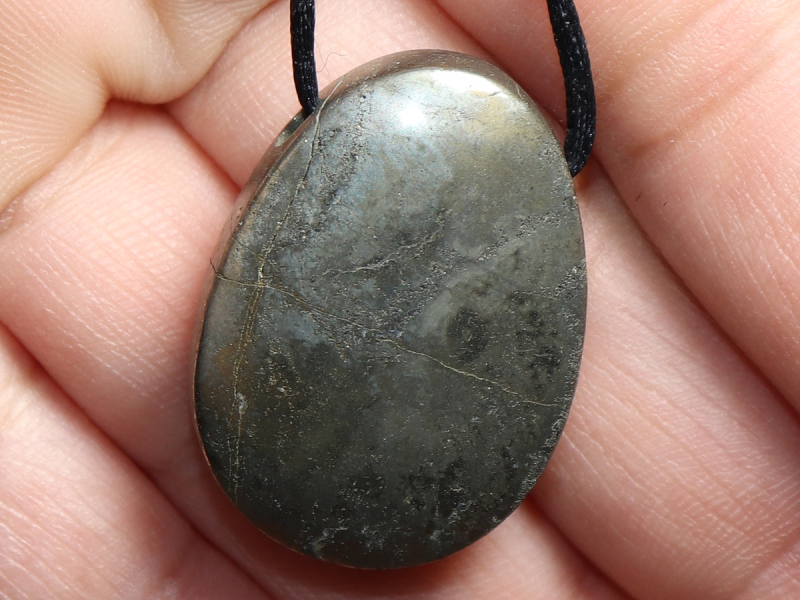 Pyrit mit Band oder Silber 925