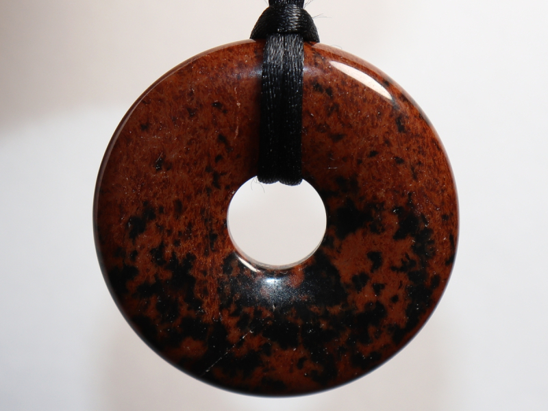 Mahagoniobsidian mit Band