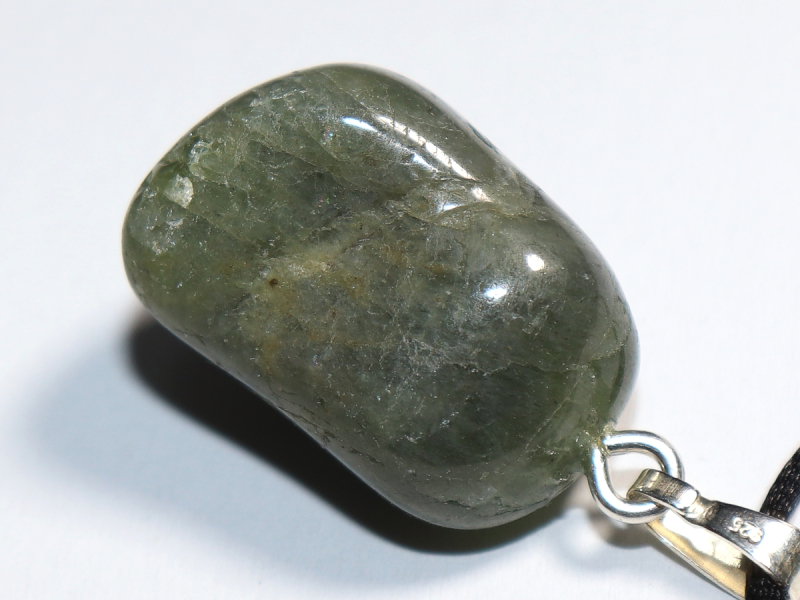 peridot with cord or silver 925