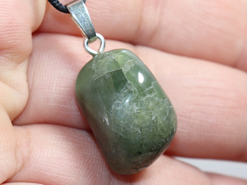peridot with cord or silver 925
