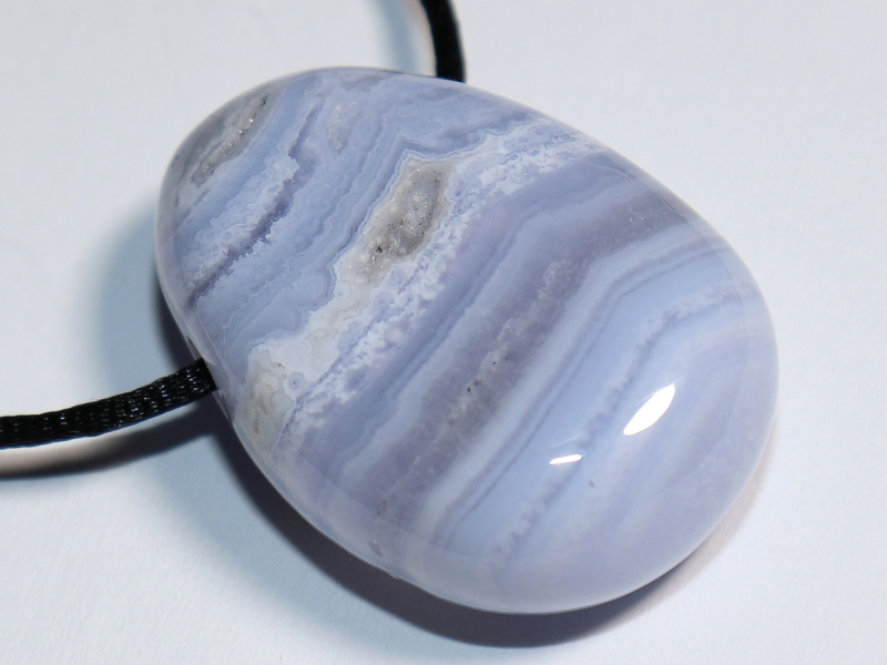 chalcedony with cord or silver 925