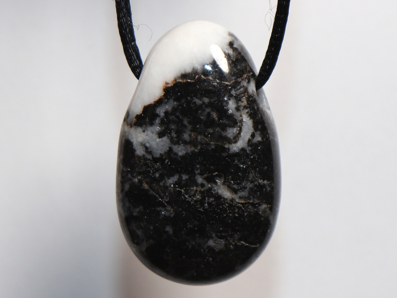 zebra marble with cord or silver 925