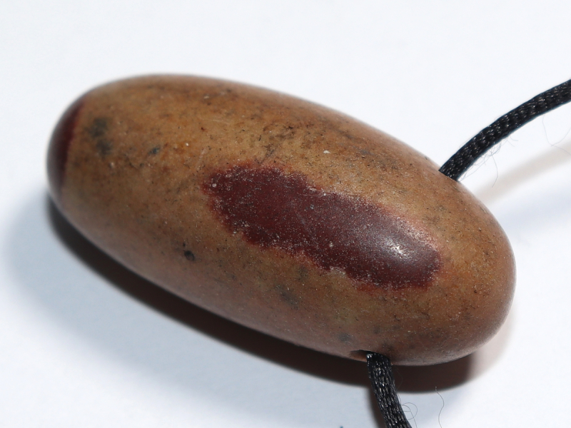 Shiva Lingam mit Band oder Silber 925