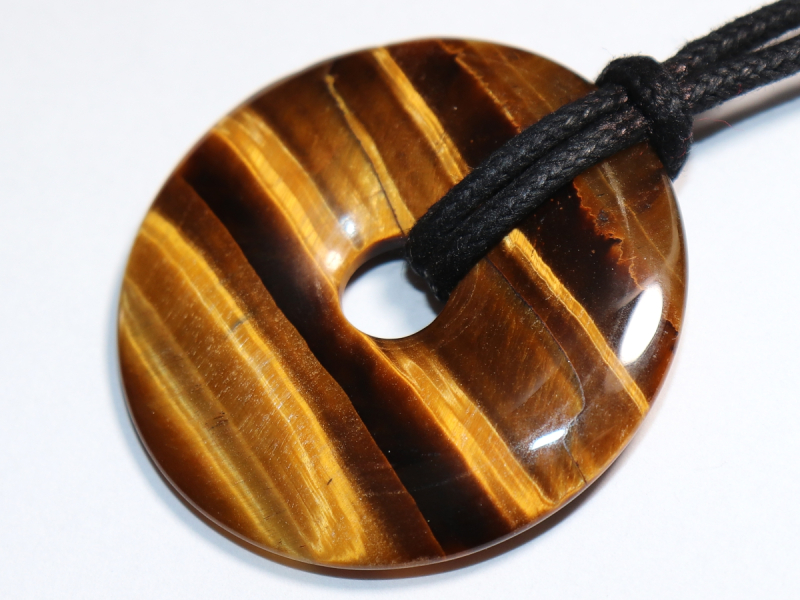 Tigerauge mit Band