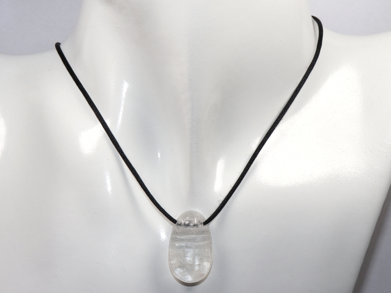 rock crystal with cord or silver 925