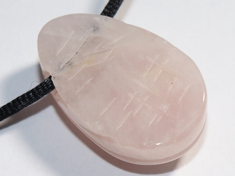 rose quartz with cord or silver 925