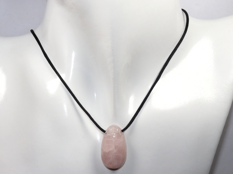 rose quartz with cord or silver 925