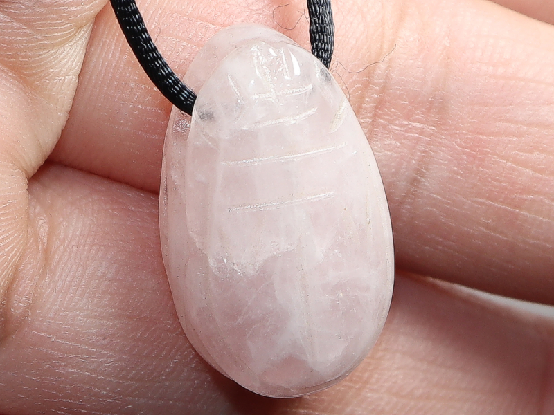 rose quartz with cord or silver 925