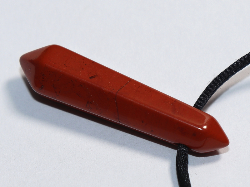 roter Jaspis mit Band oder Silber 925