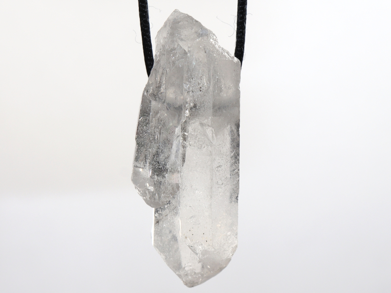 rock crystal with cord or silver 925