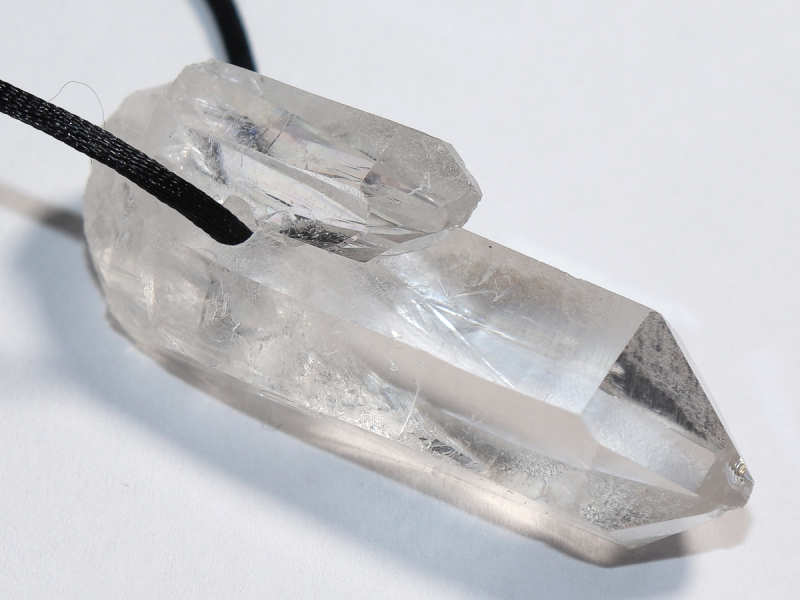 rock crystal with cord or silver 925