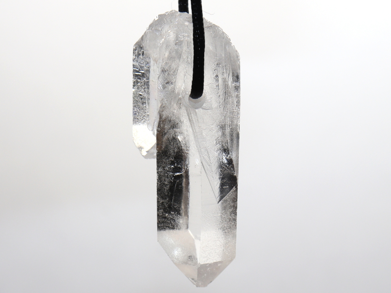 rock crystal with cord or silver 925