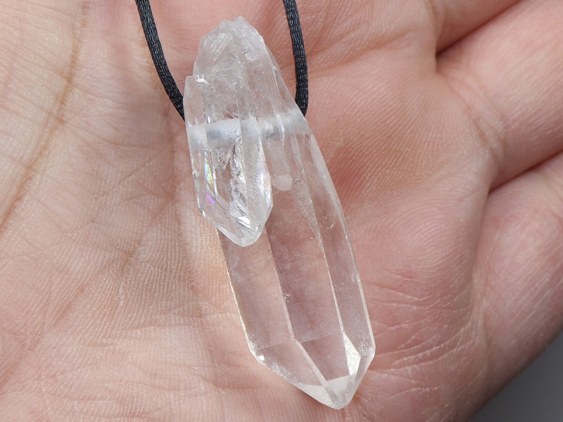 rock crystal with cord or silver 925