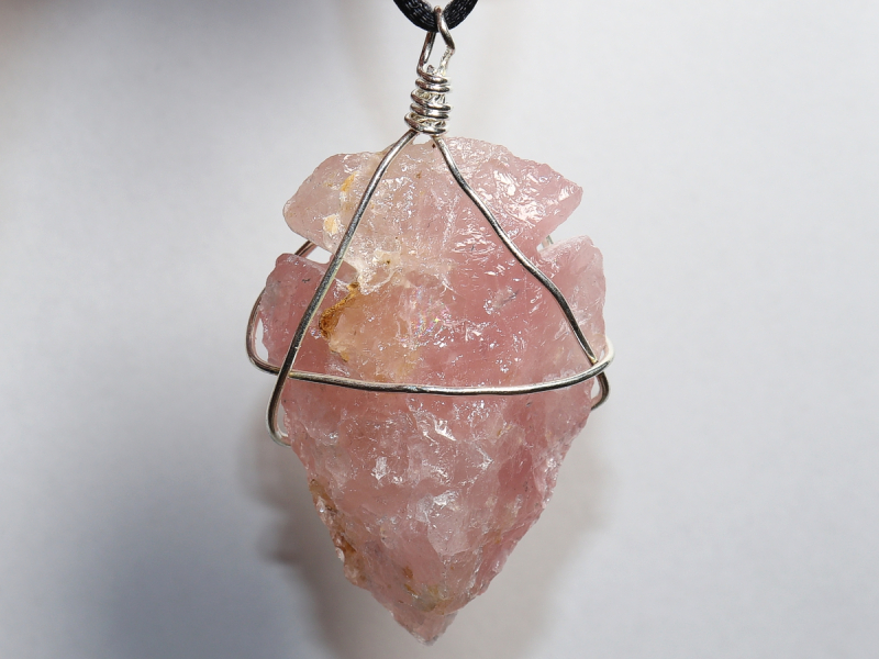 rose quartz with cord or silver 925